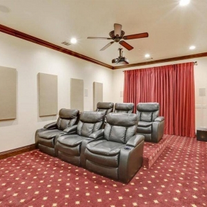 Game Room-Home Theatre00008